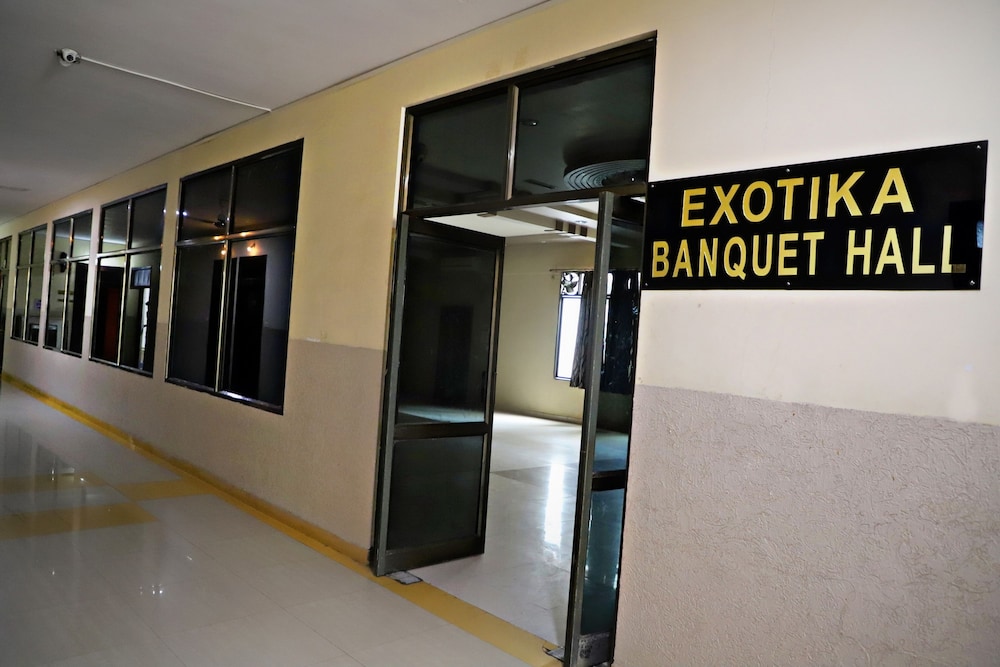 Exotika Express Resort