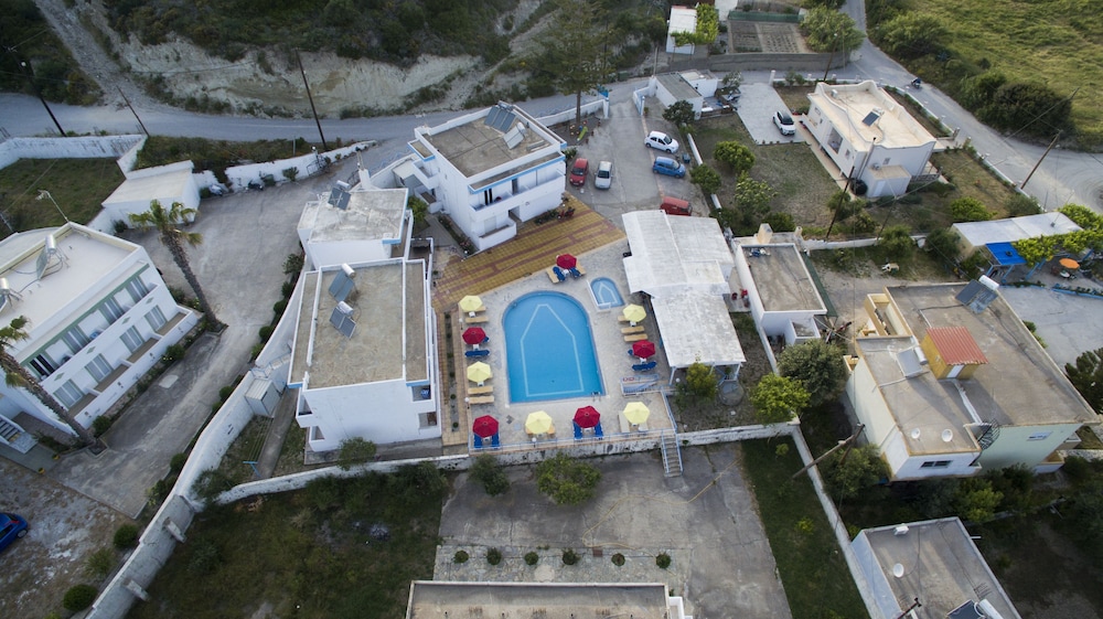 Villa Popi