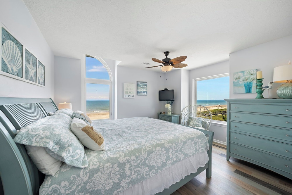 Life's A Beach by Ryson Vacation Rentals