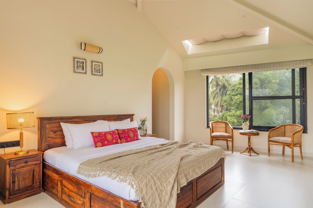 Water Edge by Akama Homes- 4Bhk Luxe