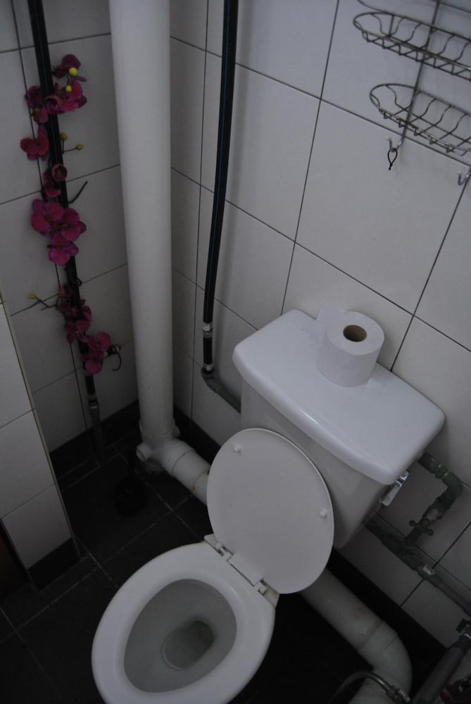 Borneo Seahare Guesthouse - Hostel