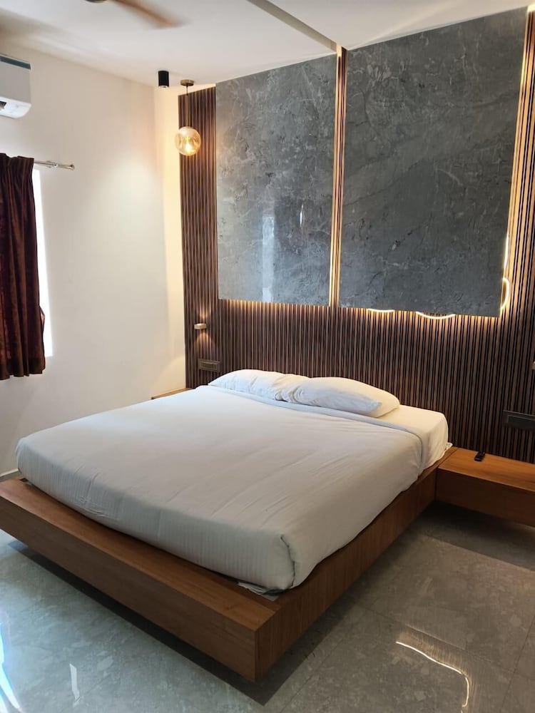 J Residency