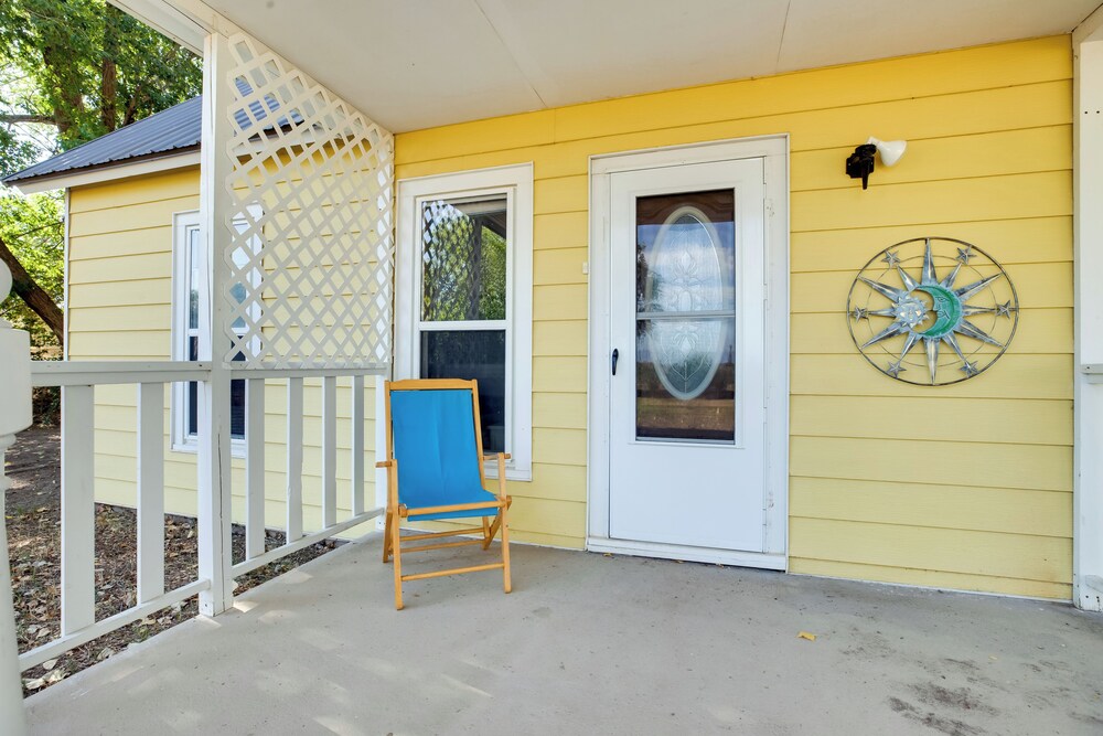 Rural Home Near Event Venue! 26 Mi to Black Canyon