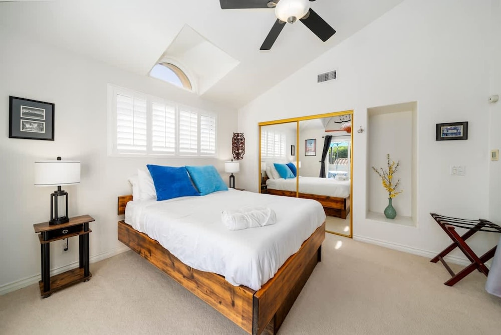 Hot Tub Ocean Views 3 Bedroom Private Home