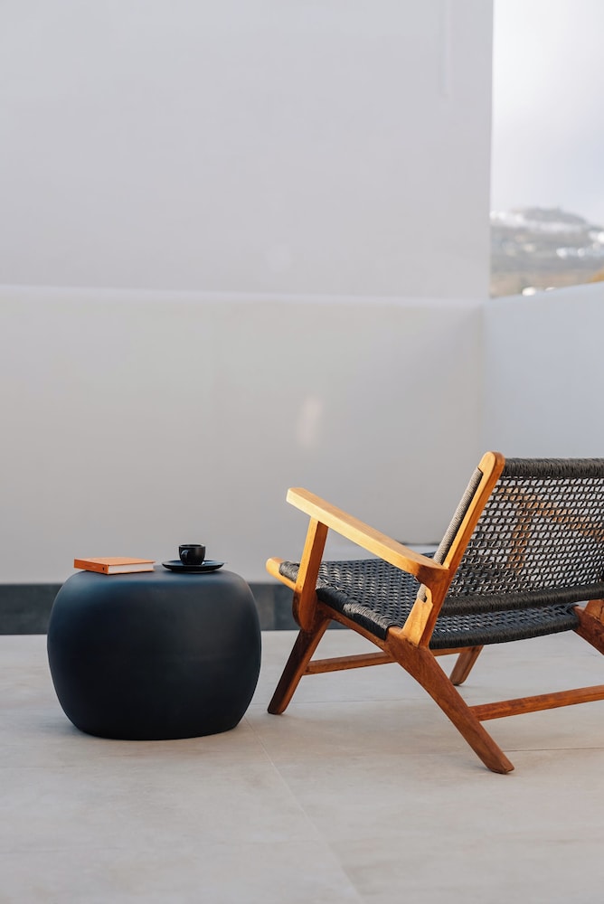 Erthā Suites with private pools