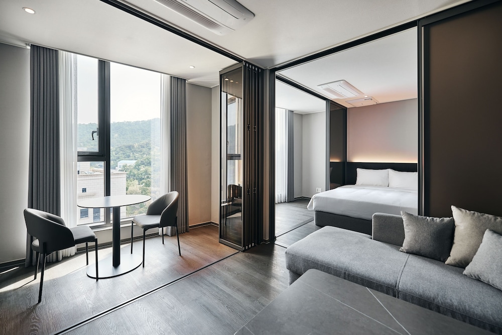 HOMES Stay MyeongDong 58