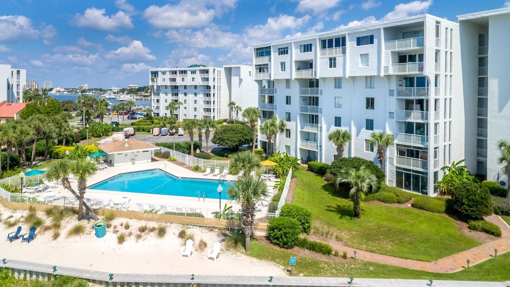 Dolphin Point 303c 2 Bedroom Condo by RedAwning