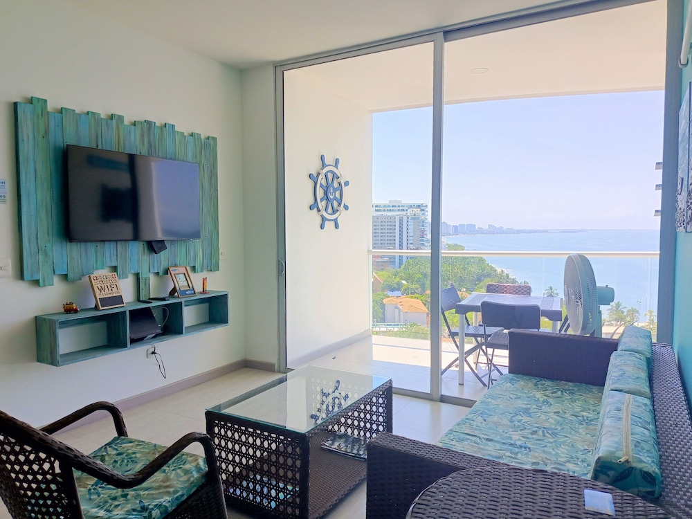 Apartasuites Sierra Beach - Vista al Mar