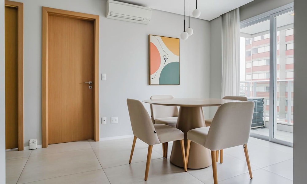 Olimpia Style Spacious 2 BR in Vila Olimpia