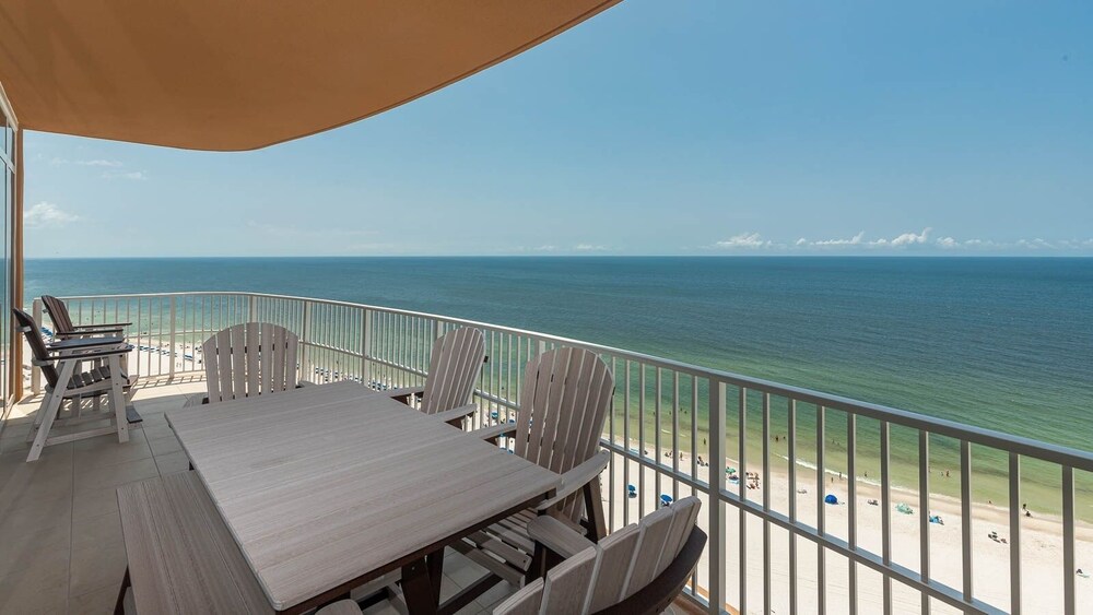 Phoenix Gulf Towers 1404 4 Bedroom Condo