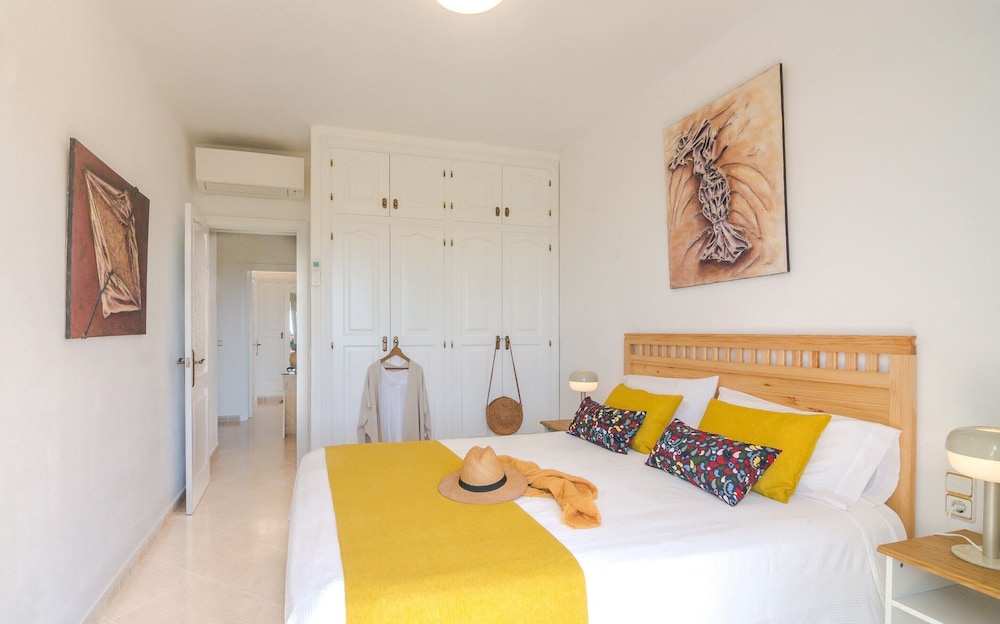 Villa Maricel - Villa With Private Pool. Free Wifi