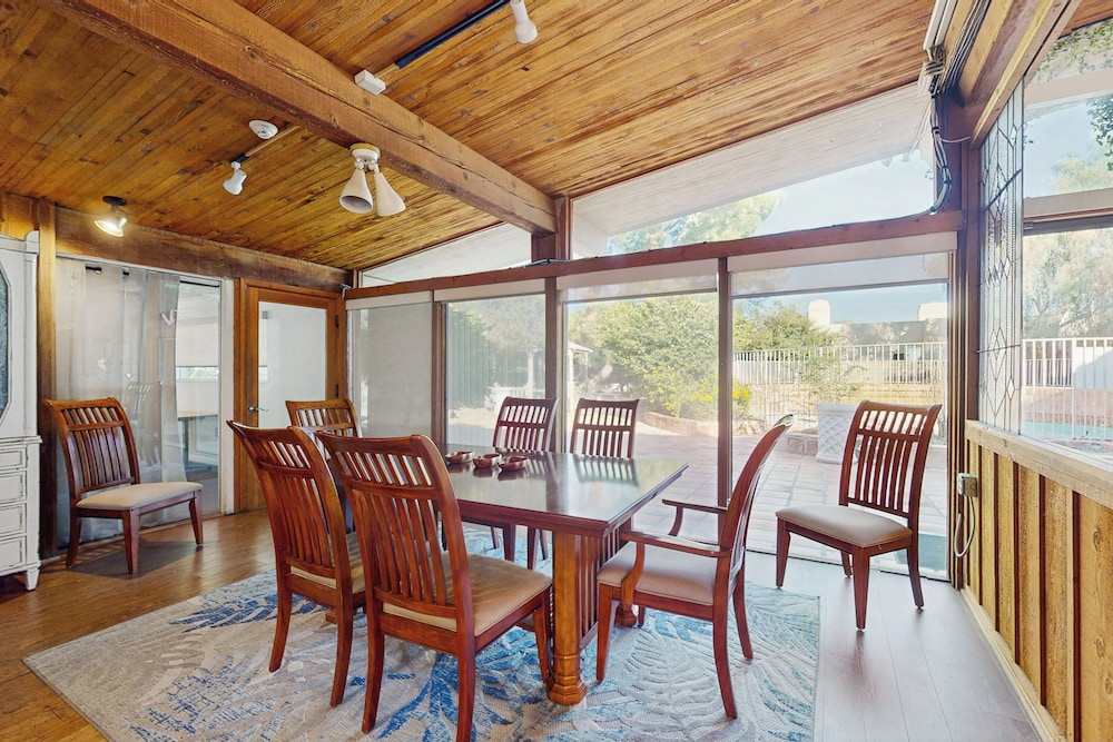 6BR Home w/ a Private Pool, W & D, & Large Yard