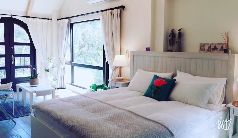Photo 40