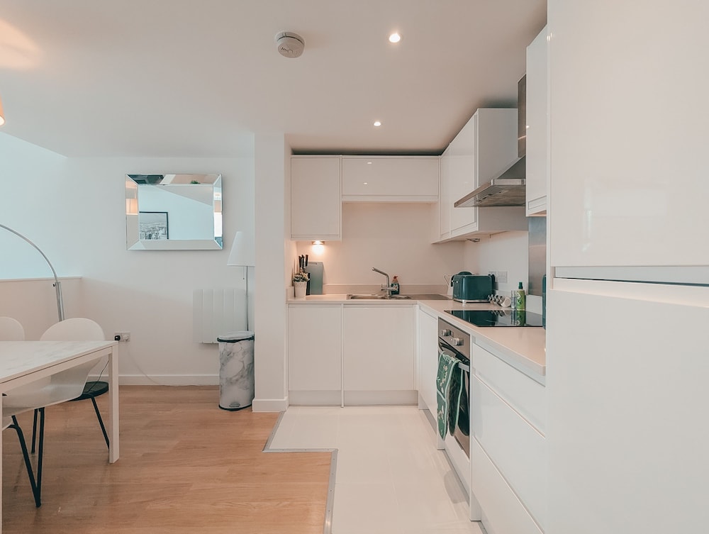 The Wimbledon Apartment