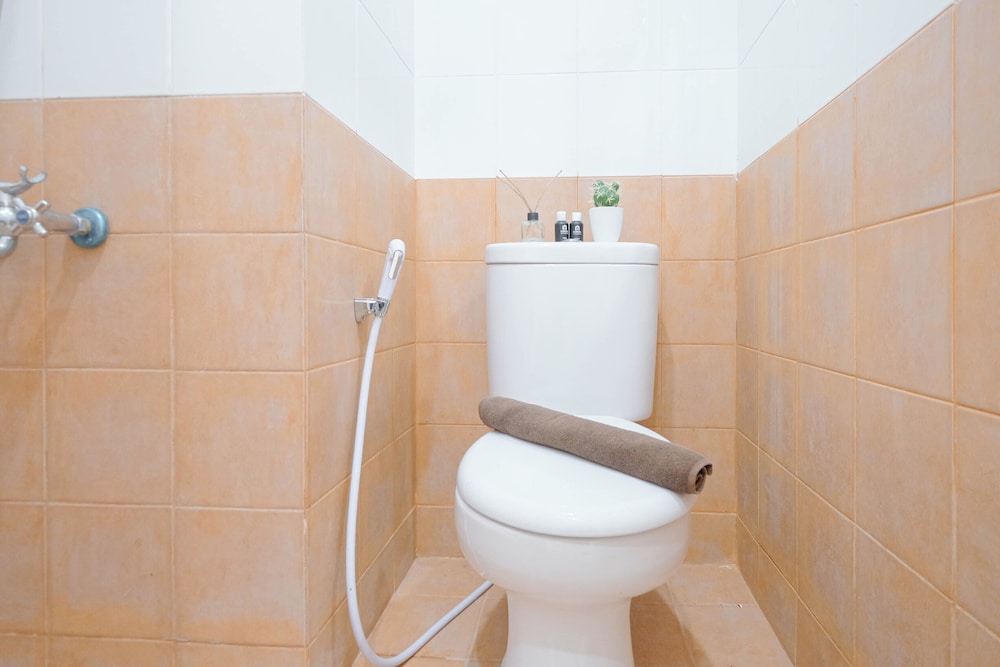 Soft And Strategic Studio At Green Pramuka City Apartment