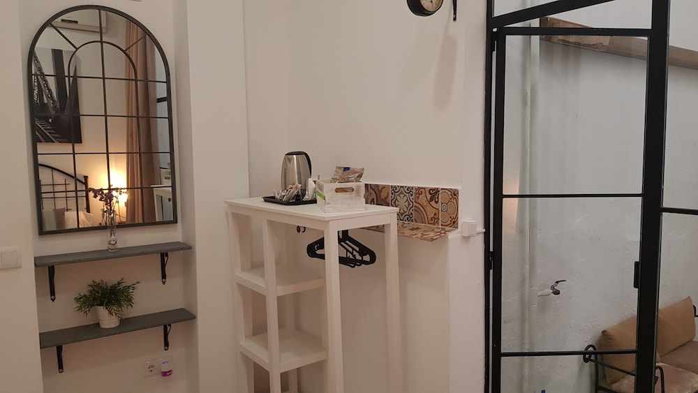 ISA SEVILLA Suites