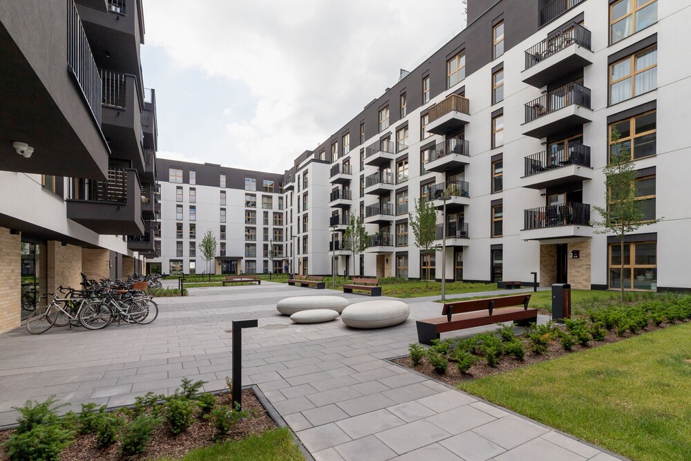Tauron Arena Crakow Apartment by Renters view 4