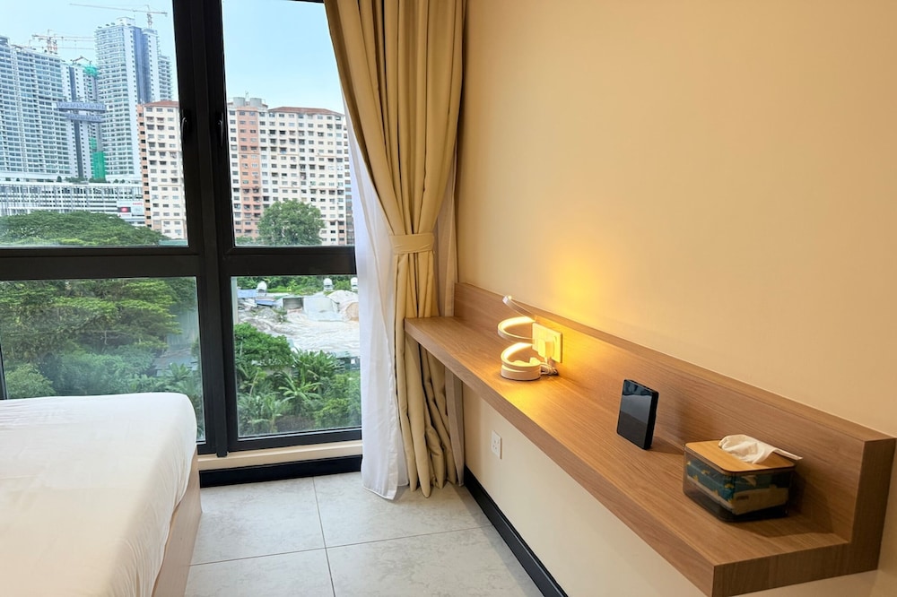 Neu Suites Horizon View Apartments