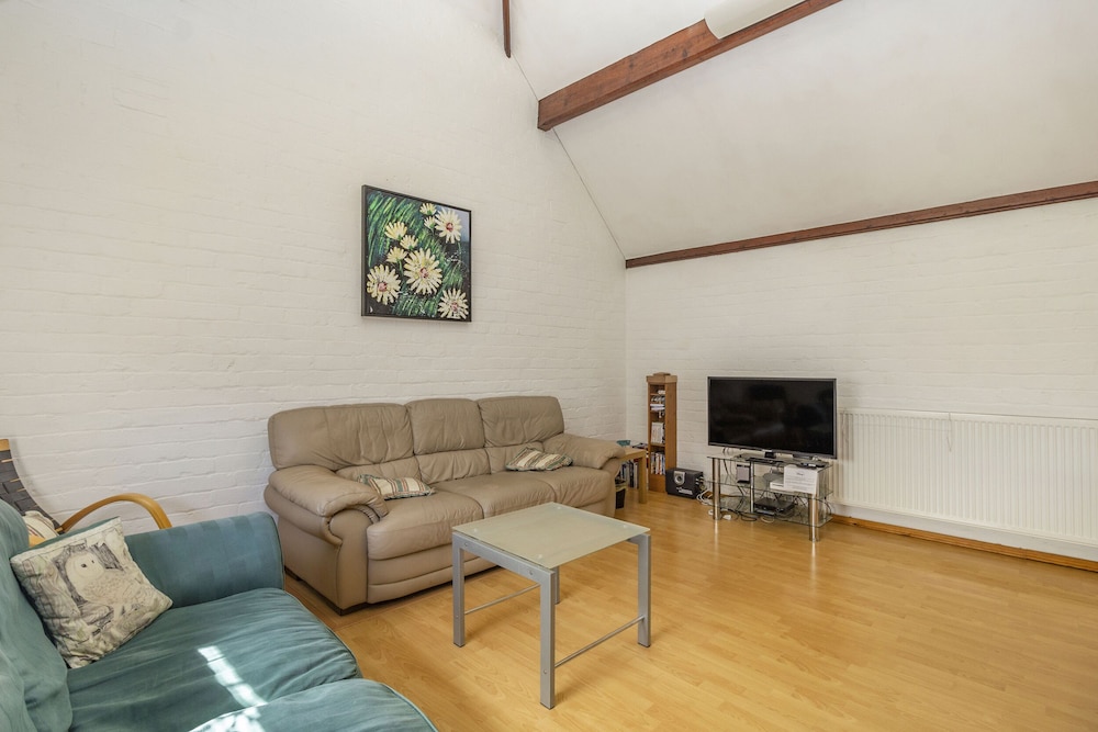 Southport Vacations - Southport Coach House - Property Image 10