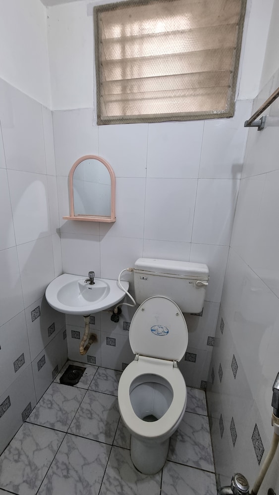 Hotel adithya