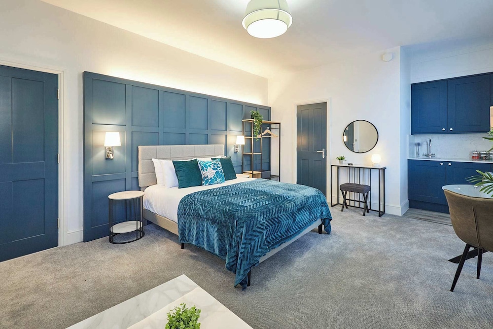 Host Stay The Langley Hotel Apartment 6