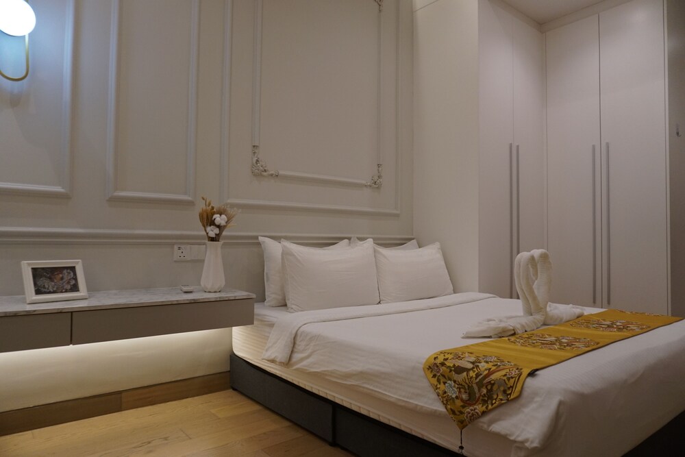 Harmony Luxury Suites At Lucentia BBCC