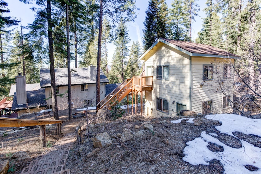 Yosemite Woods-upper view 4