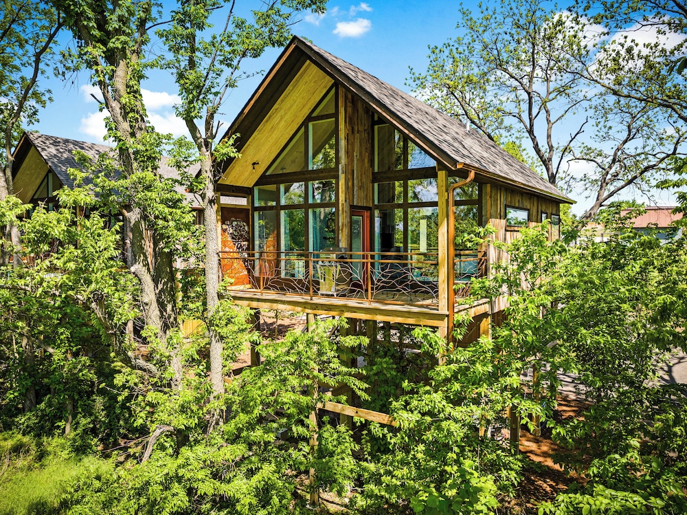 Hotel Fairway Treehouses