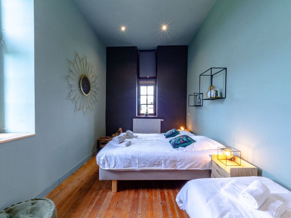 Charming Cottage in a Castle-farm in Ohey With Swimming Pond view 4