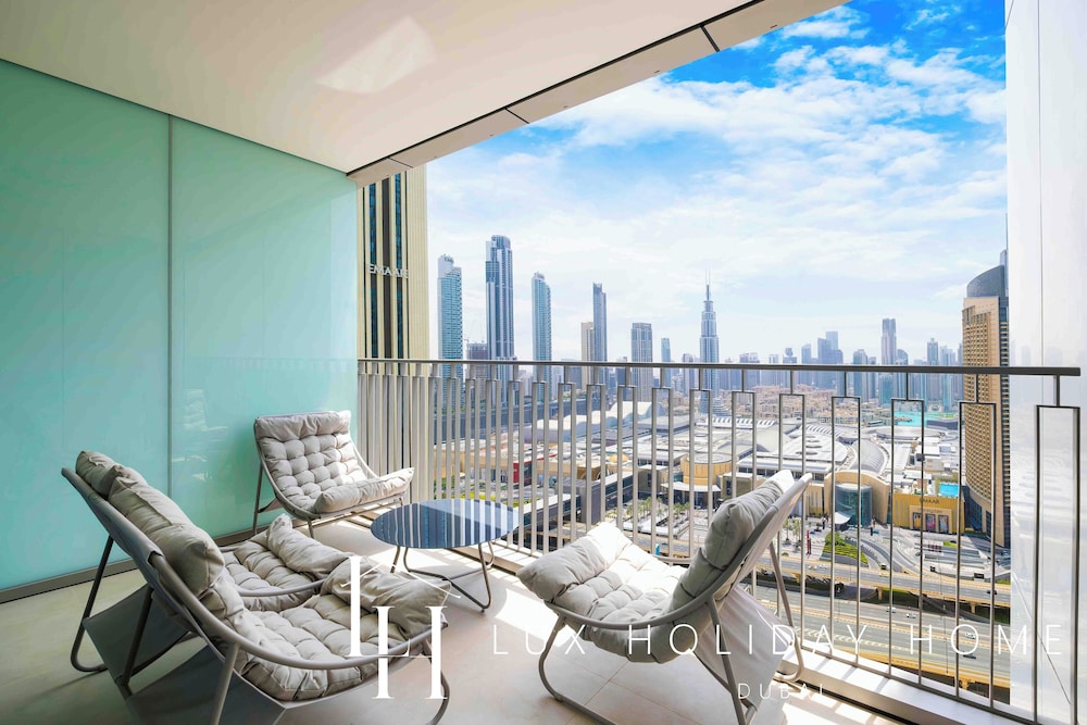 LUX The Burj Khalifa Downtown View Suite