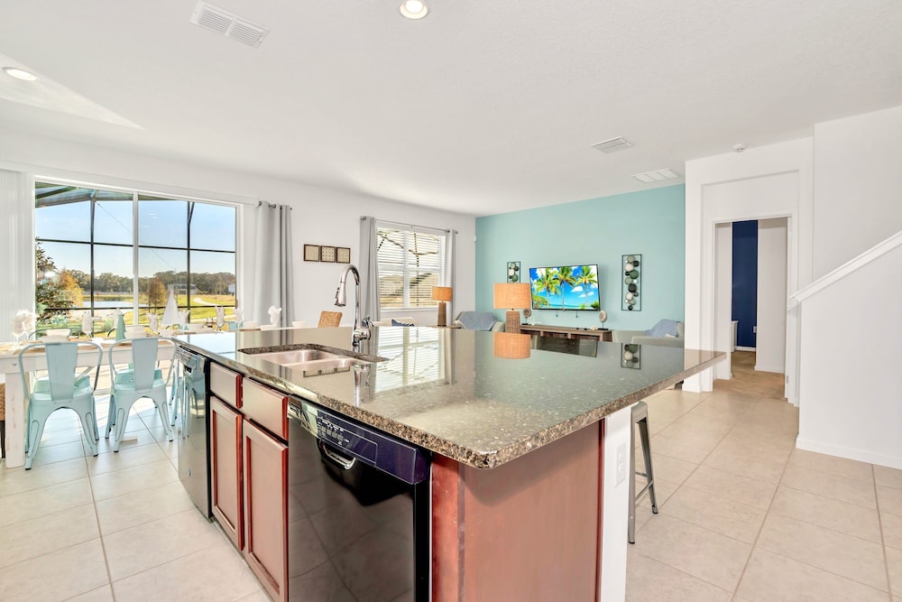 Waterfront Family Mansion w Pool BBQ Games Room view 3