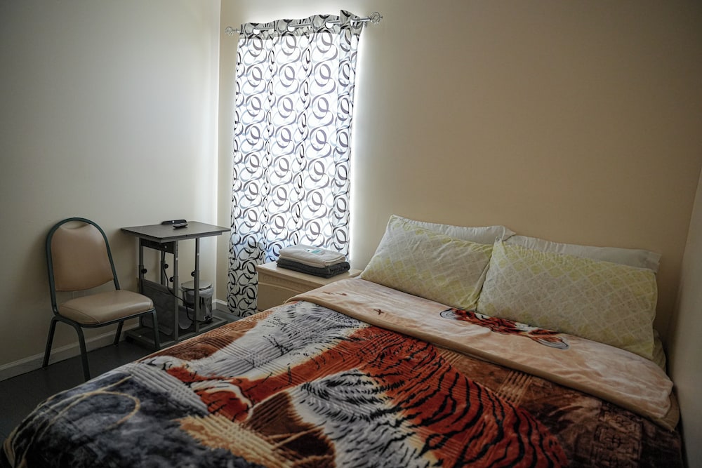 Divine Villa and Resorts- 67 Sherman Ave