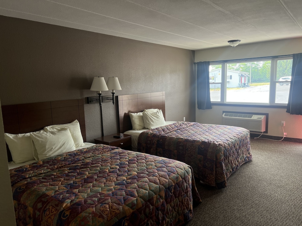 All Star Inn & Suites