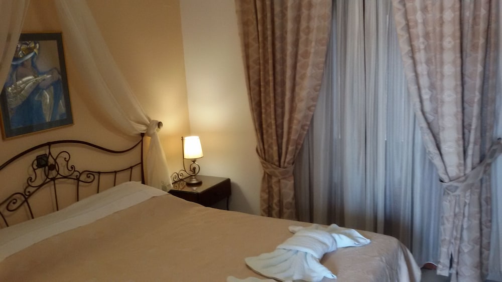Sunset Studios & Apartments - Adults Only view 4