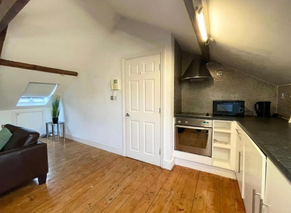 City Centre 2bed Apartment Wi-fi Parking