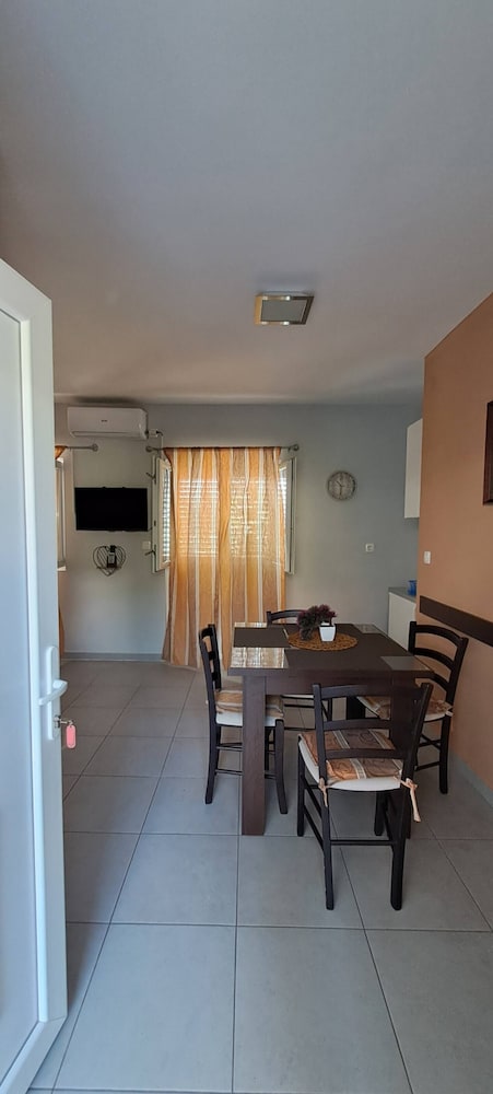 Apartments Janda Bijela