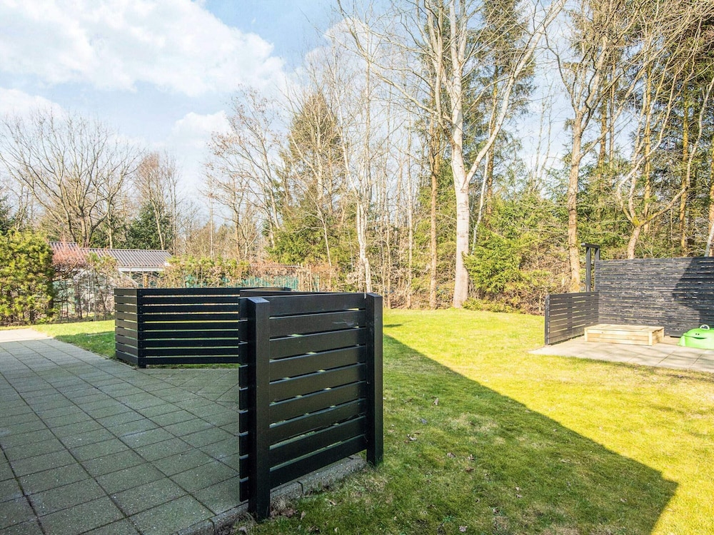 6 Person Holiday Home in Ansager
