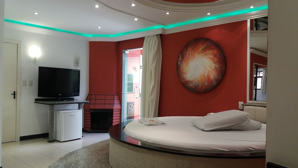 Motel dos Arcos