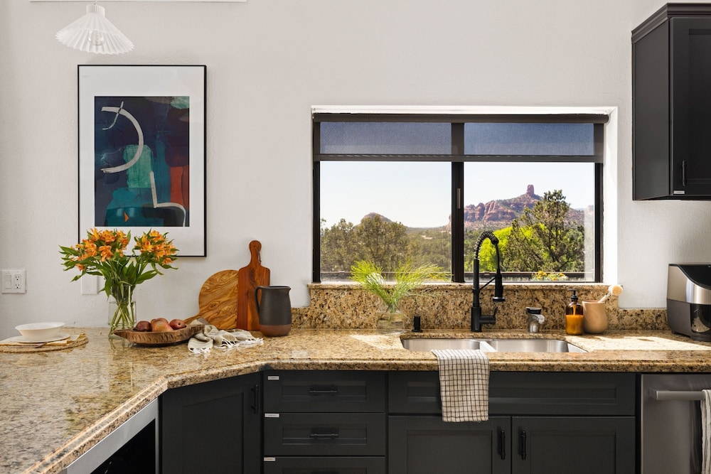 Roca Roja by Avantstay Mountain Views in the Heart of Sedona