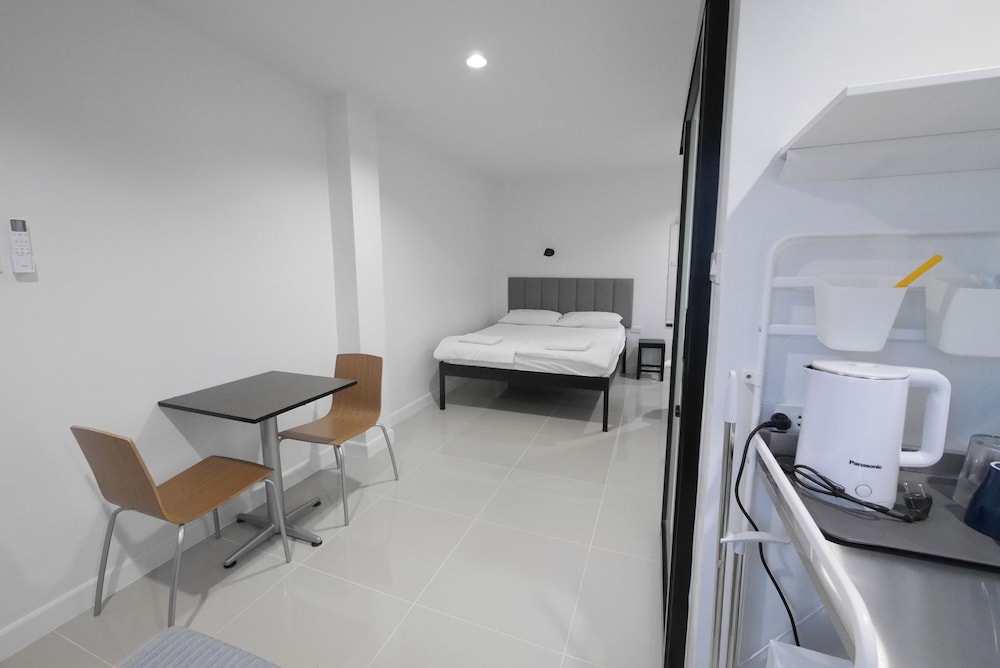 Lee Home Bangkok