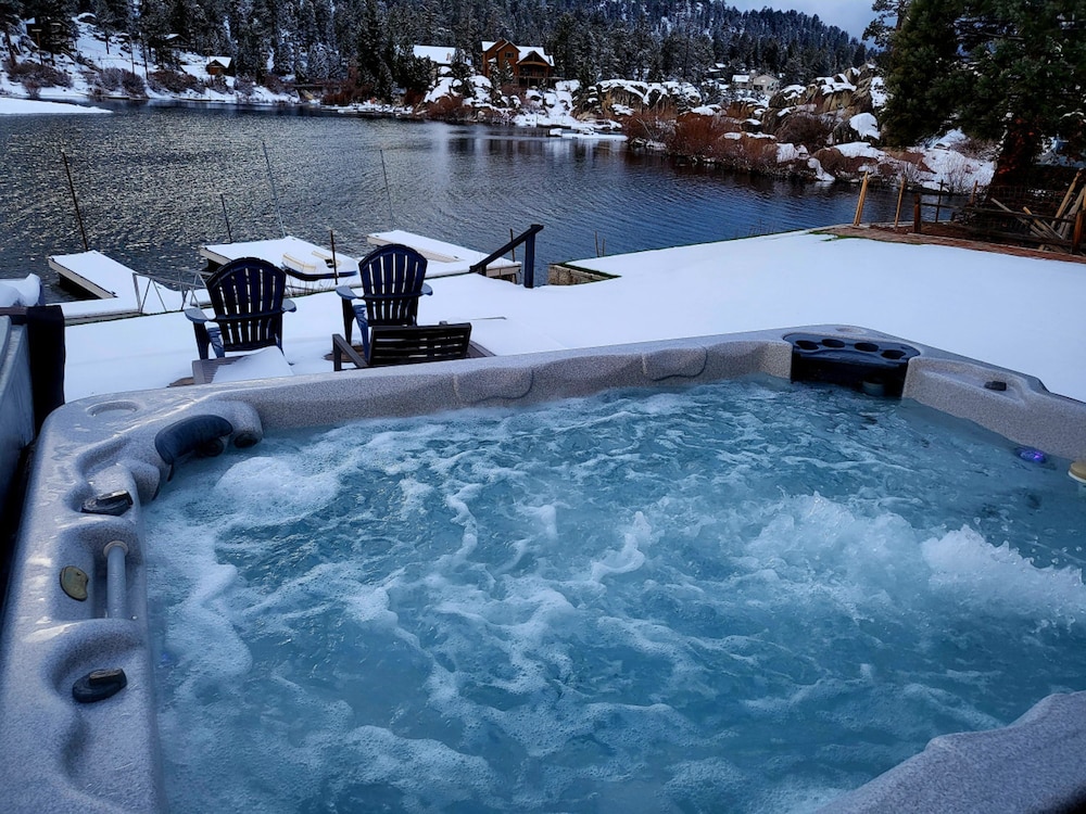 Lakefront Big Bear in Big Bear Lake