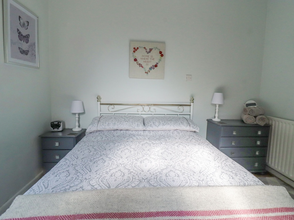 Foxholes Lodge view 5