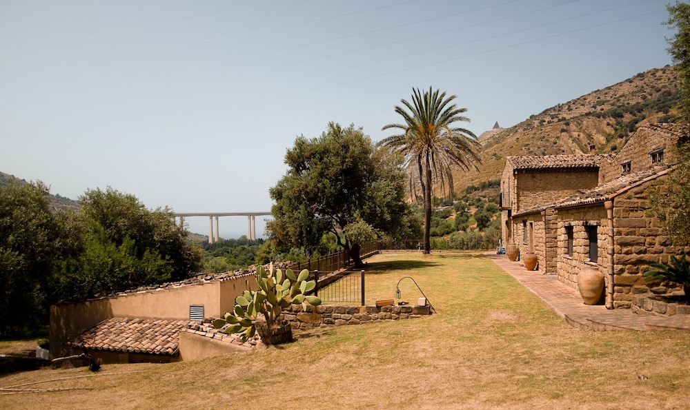 Photo 40