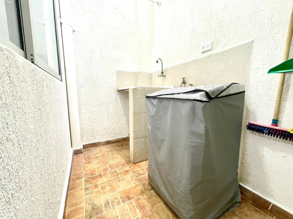Apartamento 2CBM-1 Cerca al Mar con Wifi