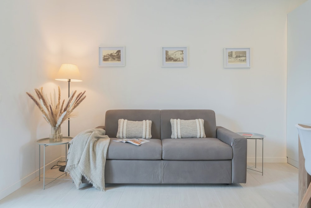 Magnolia House Como by Rent all Como