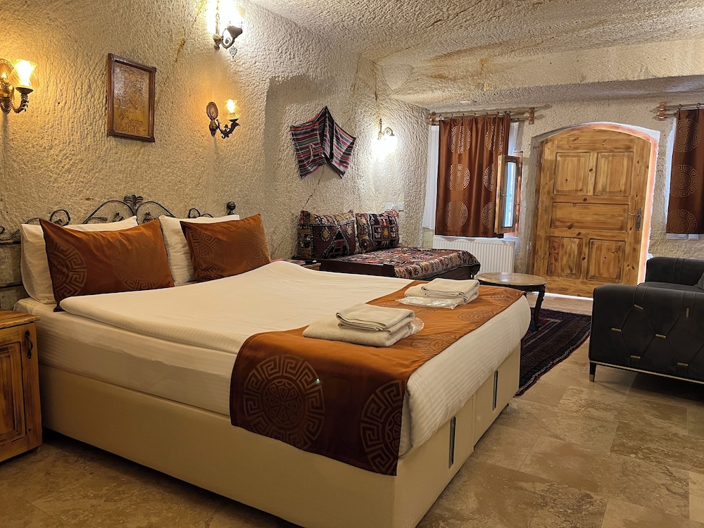 TATLI KAYA OTEL