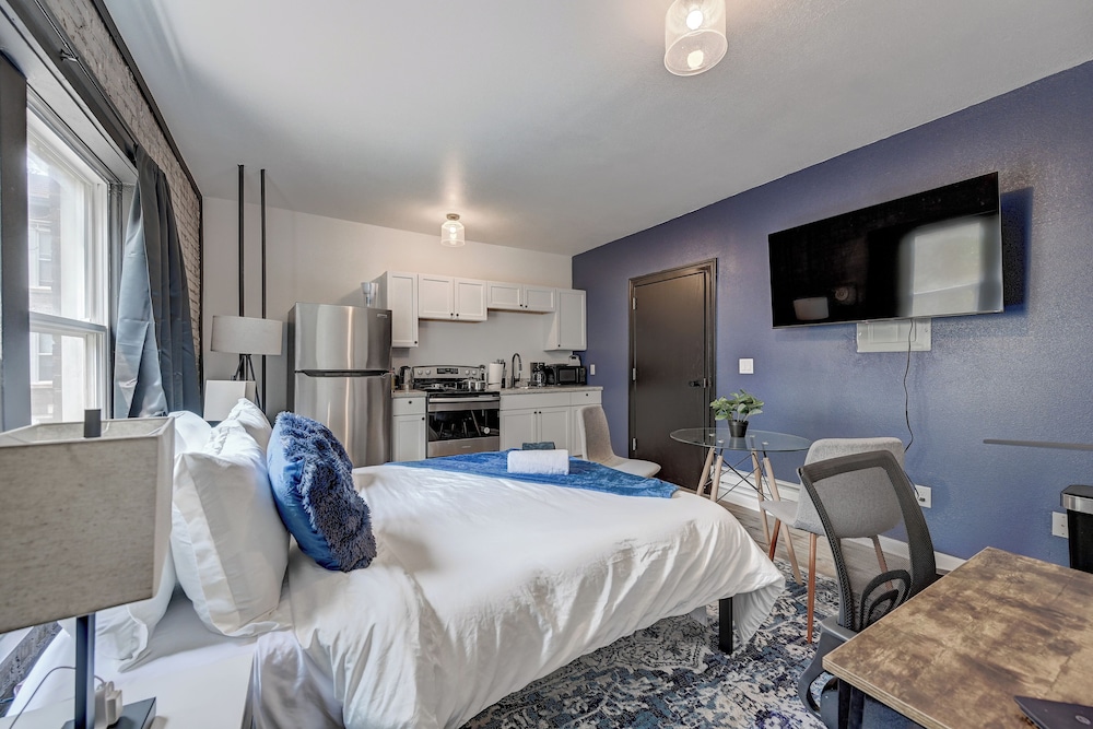 ROVE LIVING/KB - Prospect