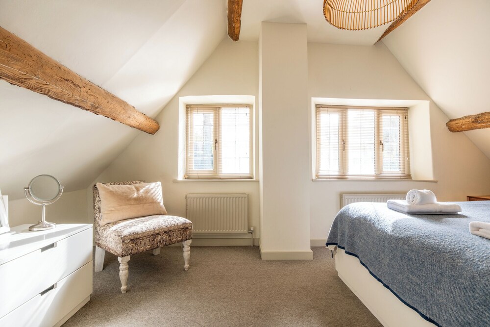 Beautiful Cottage in the Cotswolds