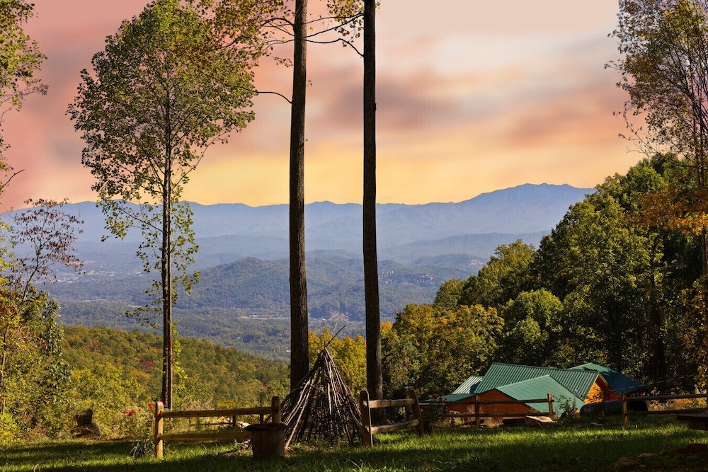 Twin Summit Resort