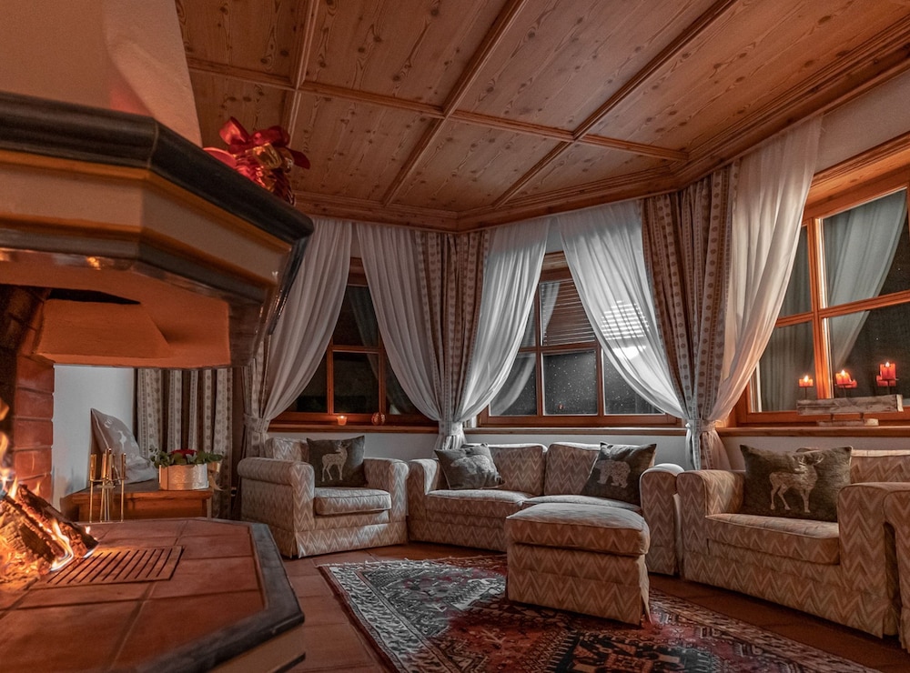 Bad Kleinkirchheim Lush and Spacious Villa With Indoor Pool and Wellness